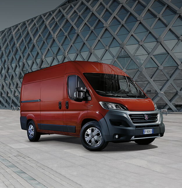 Commercial Vehicles ׀ Vans, Pick-ups 